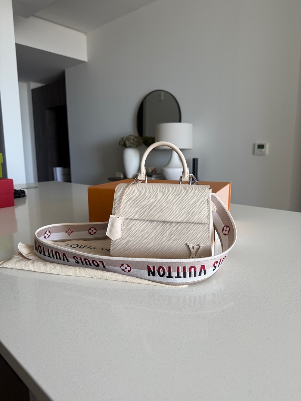 Louis Vuitton Cluny BB